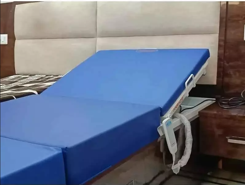 Motorized Recliner for Patients — For Rent - Image 2
